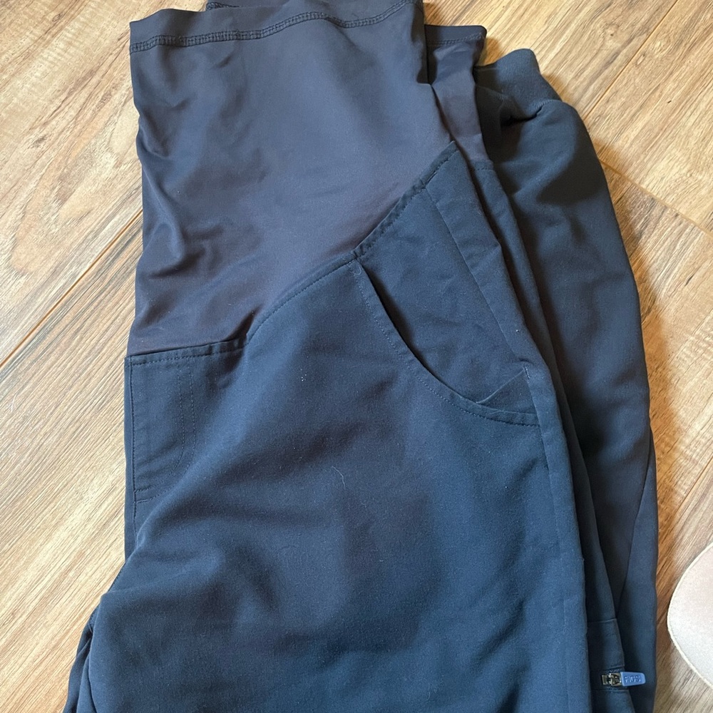 Figs maternity scrubs